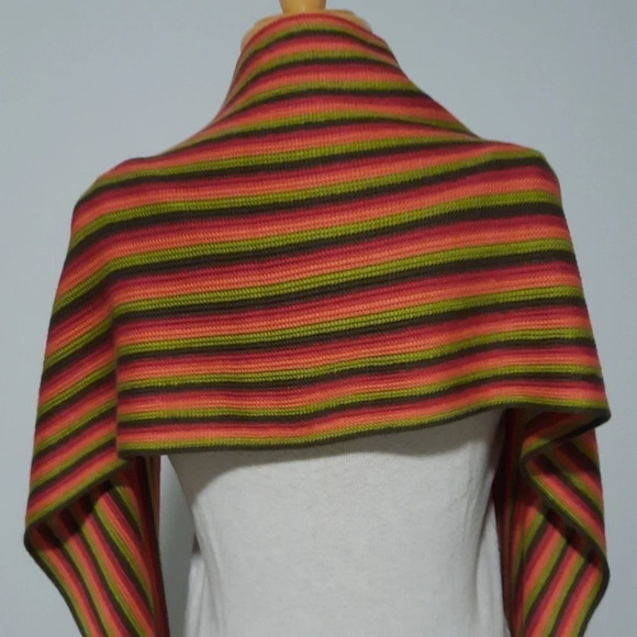 Life is Good Womens Multifunctional Scarf Wrap Knit - Picture 6 of 12